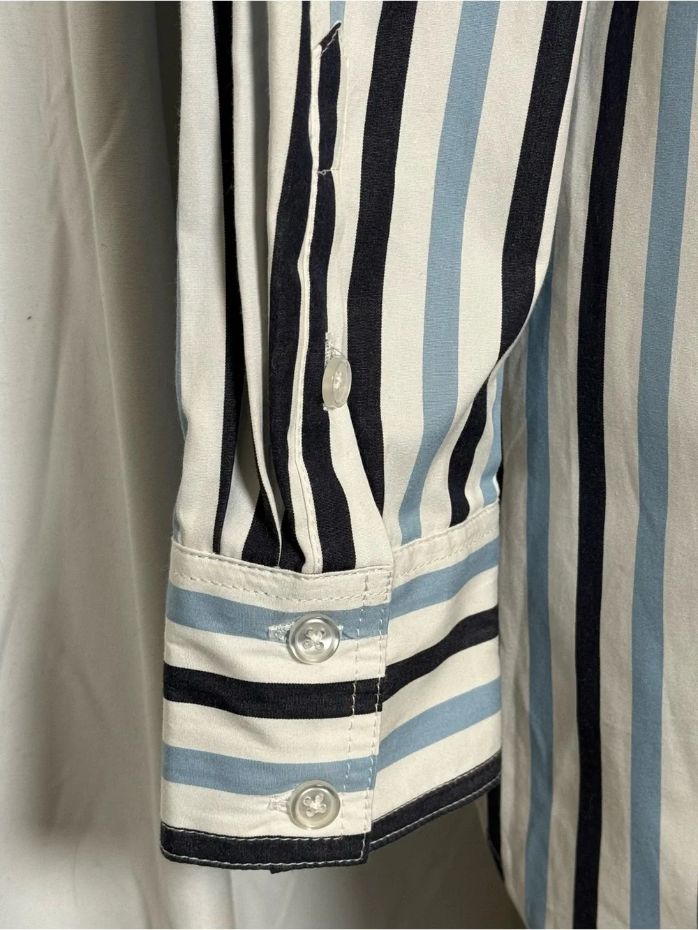 Tyler Boe Awning Stripe Button Down Shirt NWT Size Small Blue Multi - Picture 9 of 11